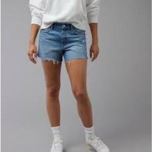 AE 4" Strigid Perfect Denim Short NWT